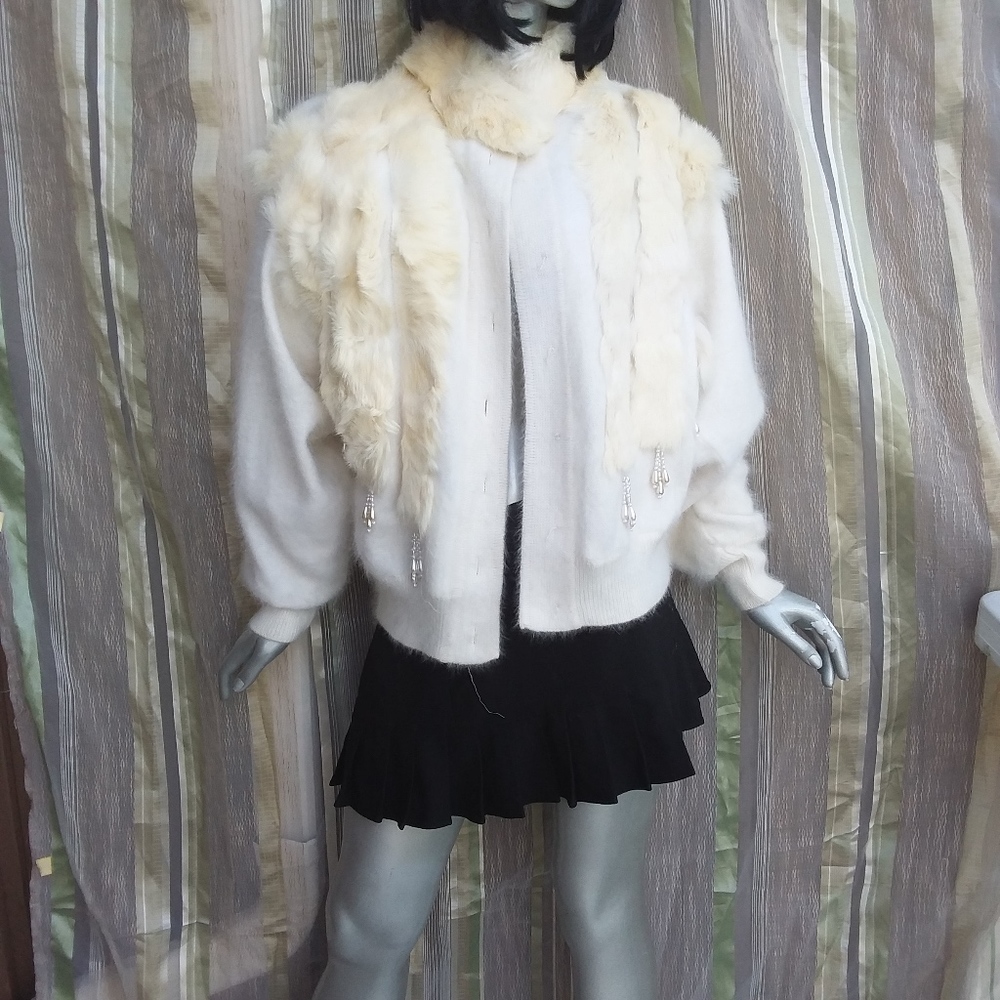 Medium Sweater Off White Angora Soft Vintage! - Picture 5 of 7